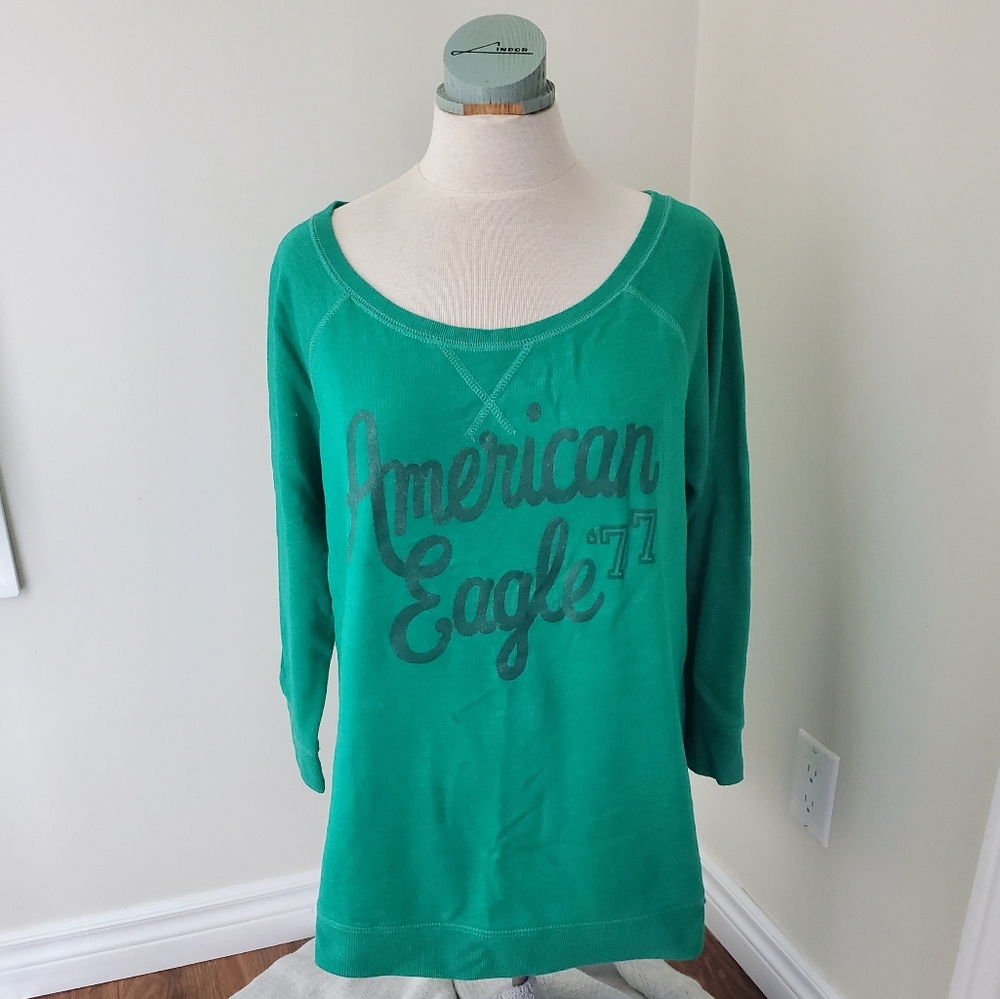 American Eagle sweater